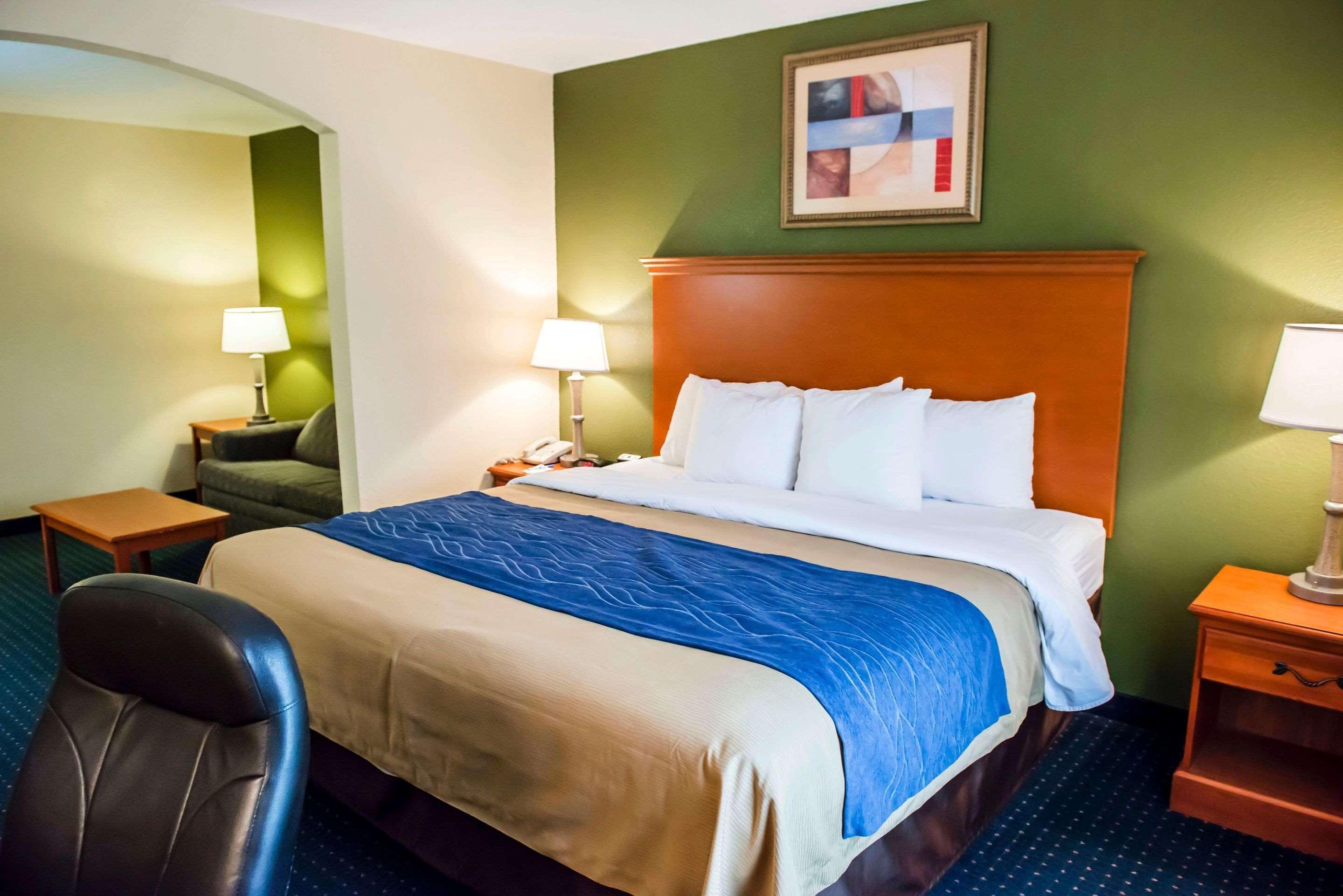 Comfort Inn & Suites Chipley I-10 Экстерьер фото