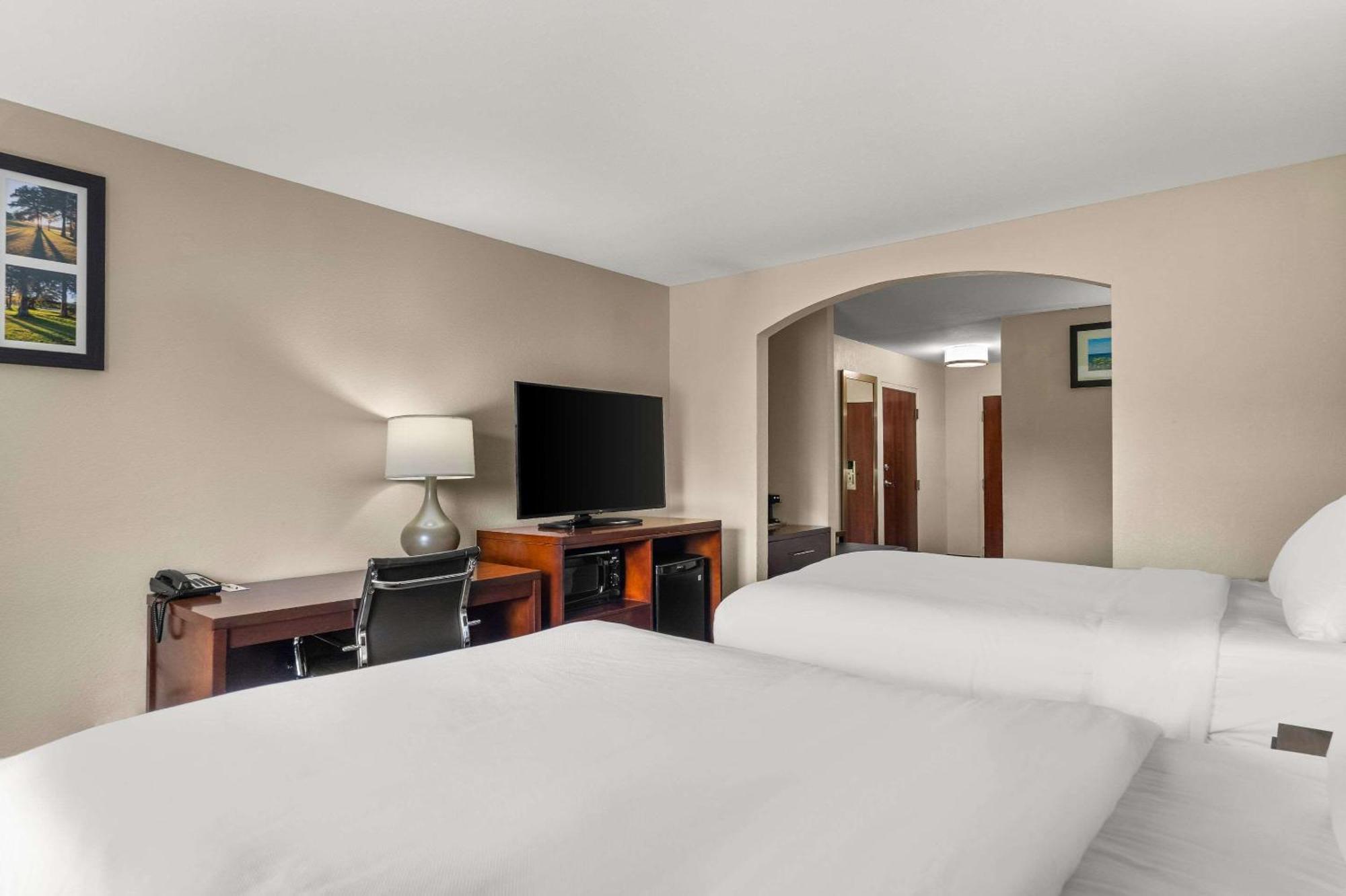 Comfort Inn & Suites Chipley I-10 Экстерьер фото