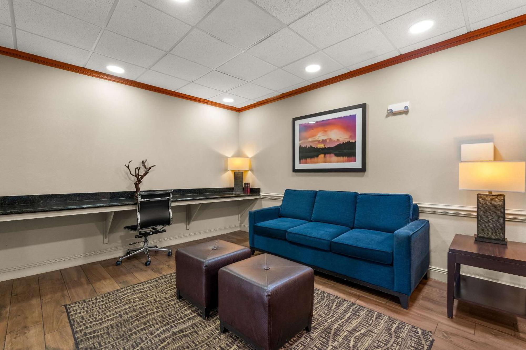 Comfort Inn & Suites Chipley I-10 Экстерьер фото